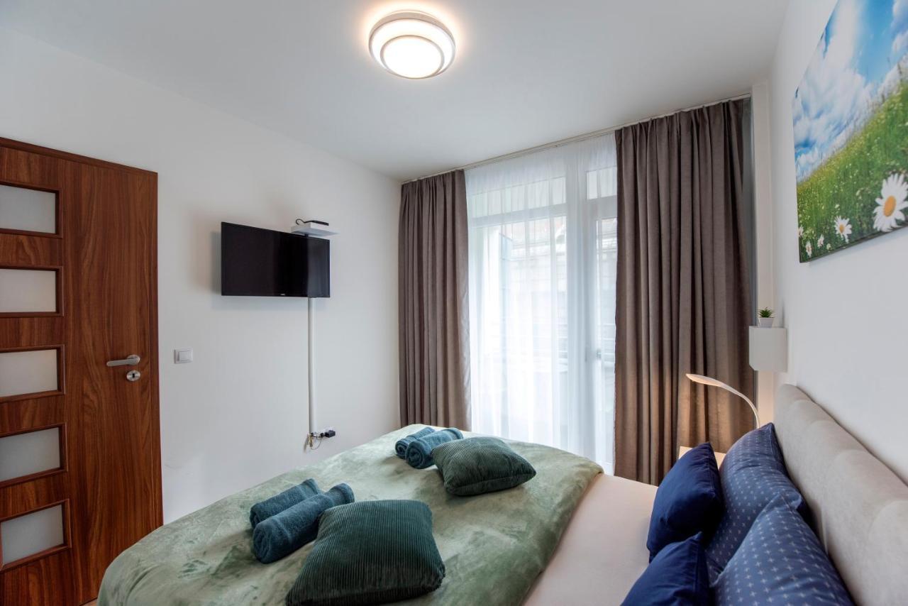 Lovely Apartman- Free Parking ペーチ エクステリア 写真