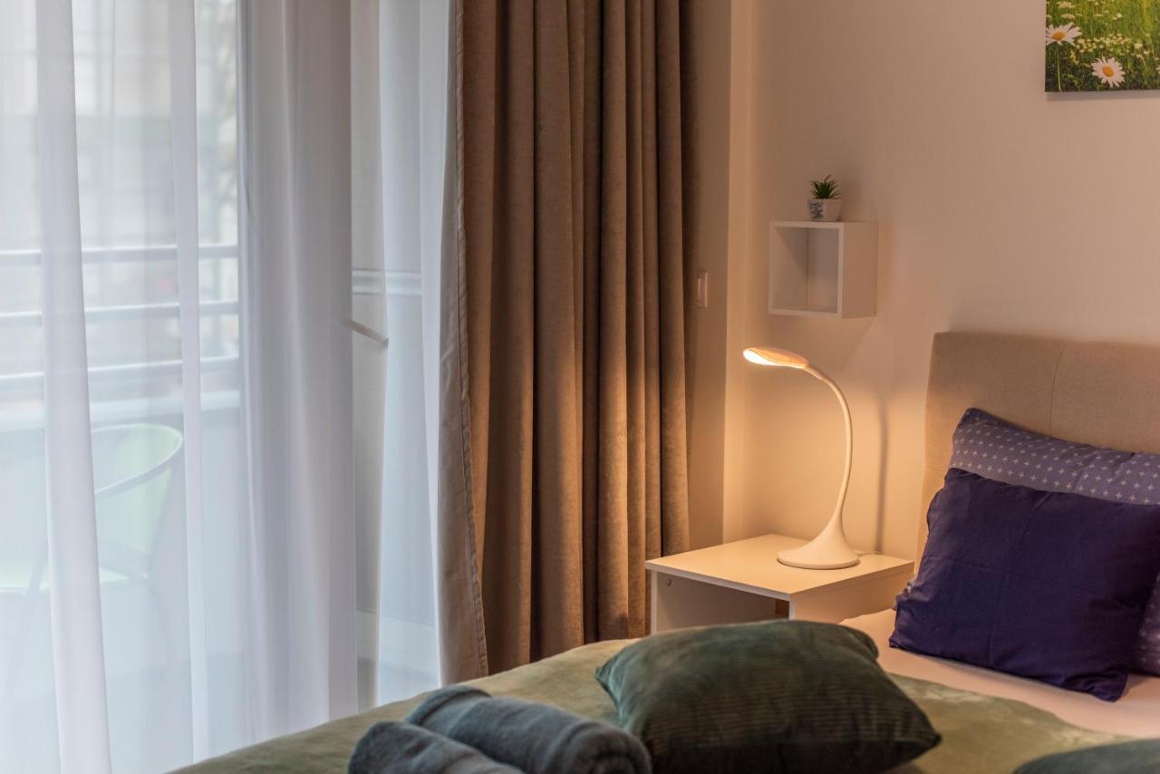 Lovely Apartman- Free Parking ペーチ エクステリア 写真